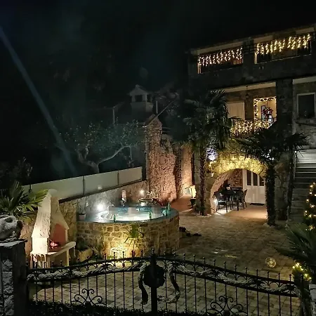 Апартаменты Brajutovci 26