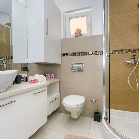 Brajutovci 26 Apartman Kornić